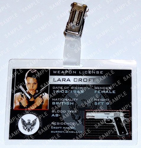 Lara croft tomb raider - croft, weapon