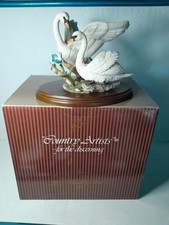 LARGE 7"x10" Country Artists SWAN PAIR Bird Figurine 01786 Waterside Collection