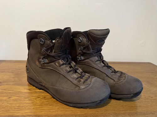 British army brown aku pilgrim - aku,
