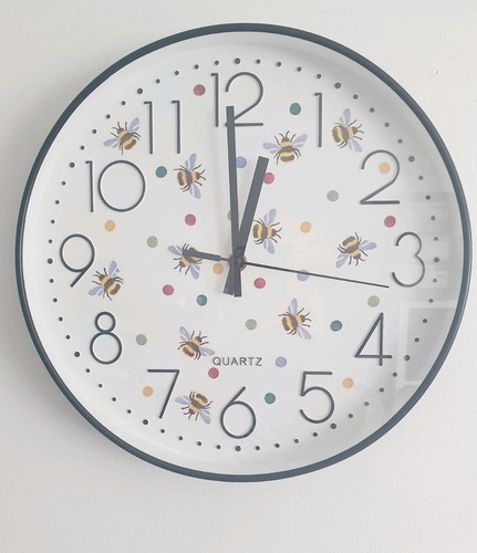 Silent clock decorated emma - silent,