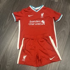 Liverpool Football kit Home