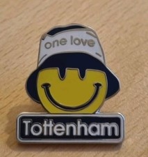 Tottenham Hotspur One Love 3D