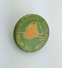 VINTAGE THE WIMBLEDON & DISTRICT RAMBLING CLUB BUTTON BADGE c1930s