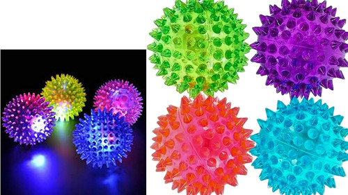 Light rubber spike balls - up,
