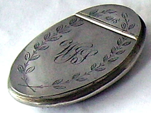 Antique snuff tobacco metal - snuff,