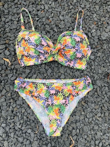 Stunning floral bikini - floral,