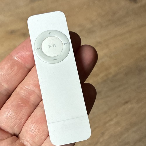 Ipod shuffle - ipod,