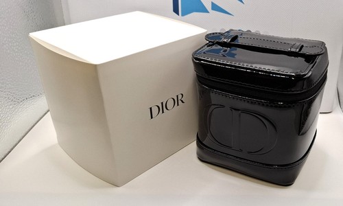 Dior black pouch - make, bag