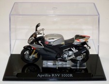 Aprilia RSV 1000R 1:24 Scale Die-cast Model Motorcycle Collection (CB1)