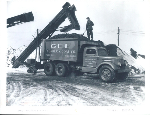 1945 white 2264 truck - 1945, wa