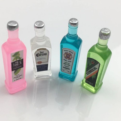 10pc scale dolls house - 1/6,