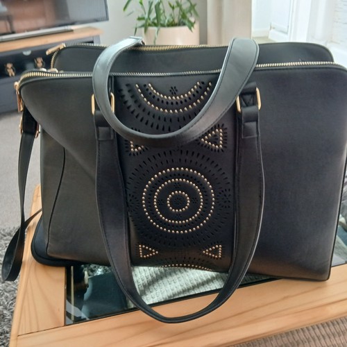 Very large black bag - large, with