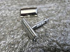 Gillette Travel Tech DE Safety Razor Vintage 1960s 1 handle 2 heads