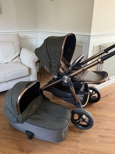 Mamas papas ocarro moon pram - ocarro,