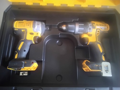 Dewalt combi drill - dewalt,
