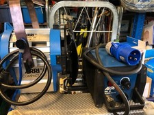 2 x 200W Daylight Kits (Arri + Strand) with Electronic Ballasts & Flight Cases