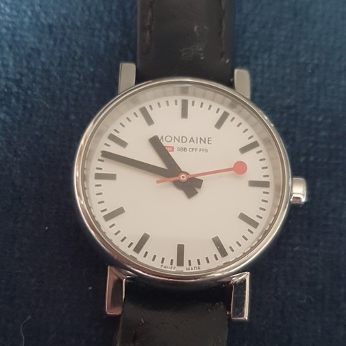 Mondaine official swiss - official,