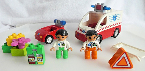 Lego duplo hospital - lego,