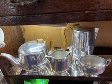 1947 Picquot Ware Tea Set By