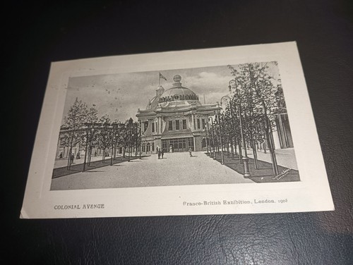 Colonial avenue - colonial,