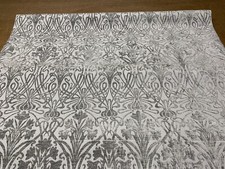 Iliv Tiverton Flint Roman