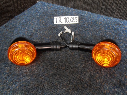 Triumph thruxton 1200 left - triumph,