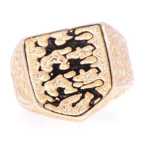 9carat yellow gold three - three, lions