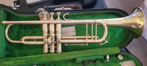 Very rare buescher pro trumpet - buescher,