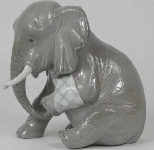 Lladro~5020~Painful