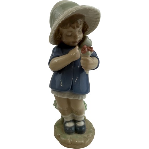 Vintage nao lladro porcelain - vintage,