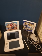 Nintendo 3DS XL White Bundle