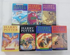 7 HARRY POTTER HARDBACK BOOK