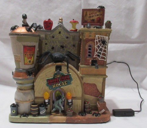 Lemax spooky town collection - town,