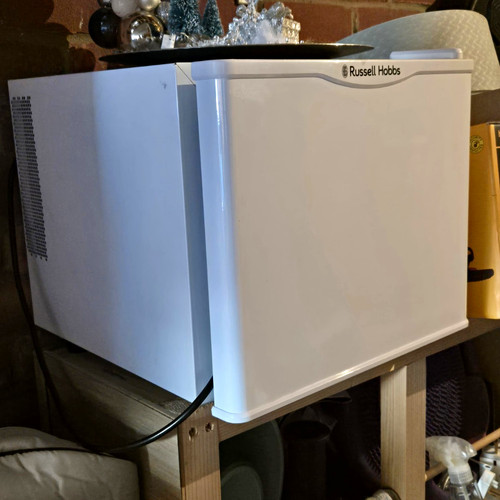 Russell hobbs white table top - table,
