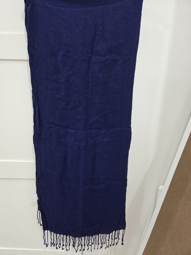 Navy blue tassel scarf - blue,