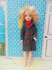 Stunning 1968 side part Sindy