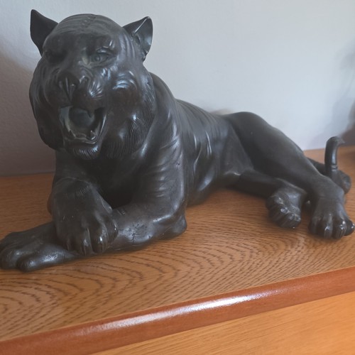 Patinated japanese bronze - patinated,