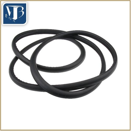 Front windscreen seal bd38957 - windscreen,