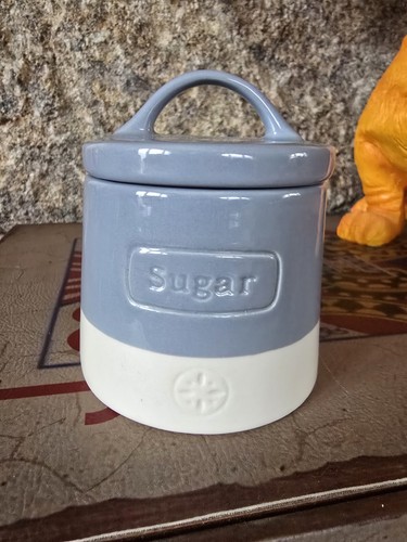 Blue cream lidded ceramic - cream,