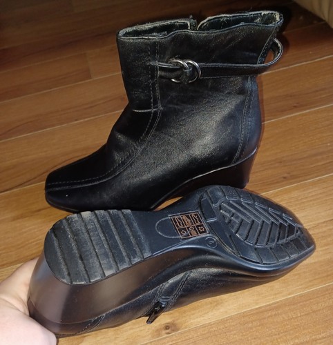 Womens soleflex black wedge - womens,