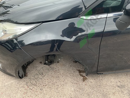 2014 ford fiesta - 2014, wing