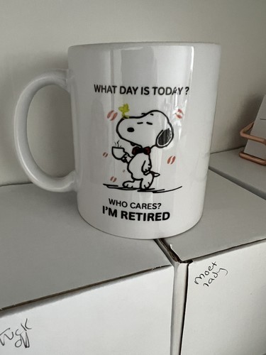 Snoopy retired ceramic - retired,