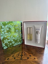 Estēe Lauder Perfumed Body