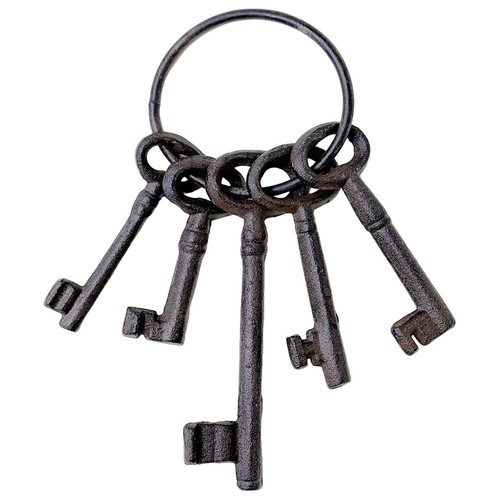 Old fashioned metal - old, keys