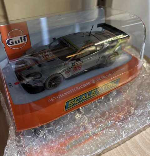 Scalextric c4316 aston - c4316, martin