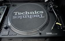 Pair of Technics SL-1210MK7 Direct Drive Turnable System - Black 