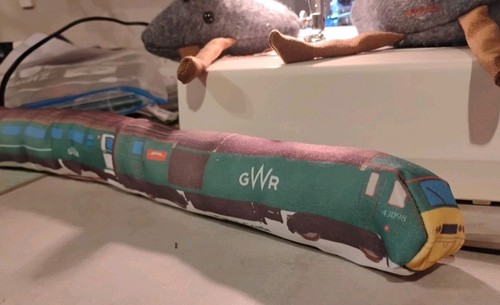 Stuffed toy gwr - stuffed, class