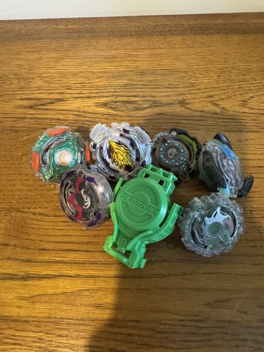 Takara tomy beyblade bundle - takara,
