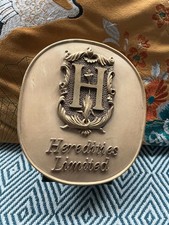 Vintage style Heredities