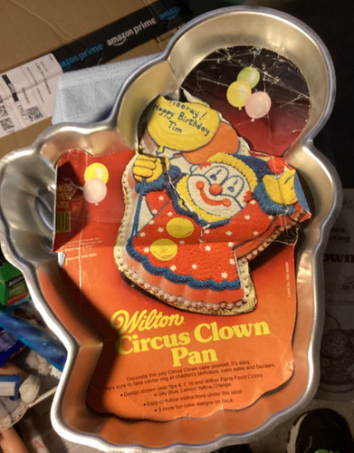 Wilton circus clown shaped - clown,